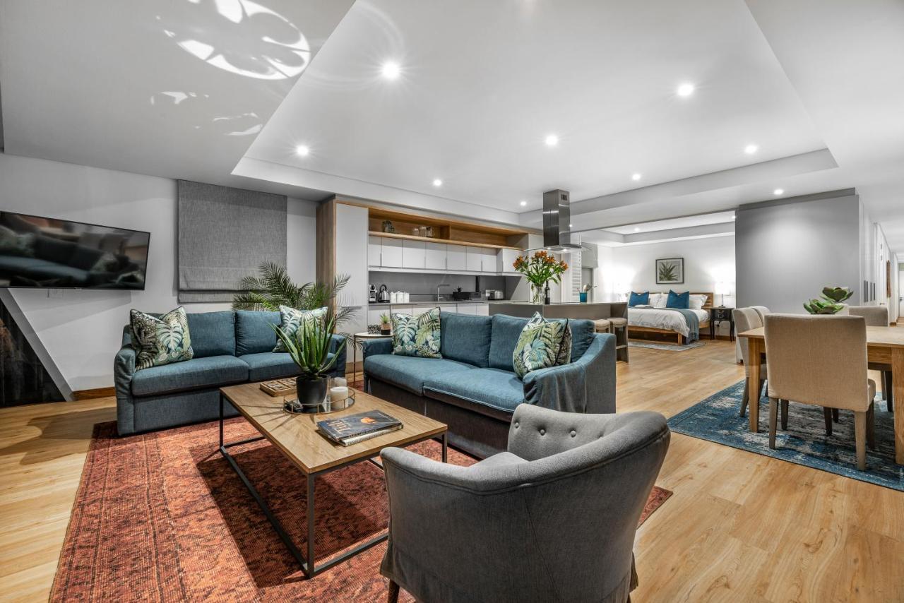 17 Marine, 2 Bedroom Sea-Facing Apt101 허머너스 외부 사진